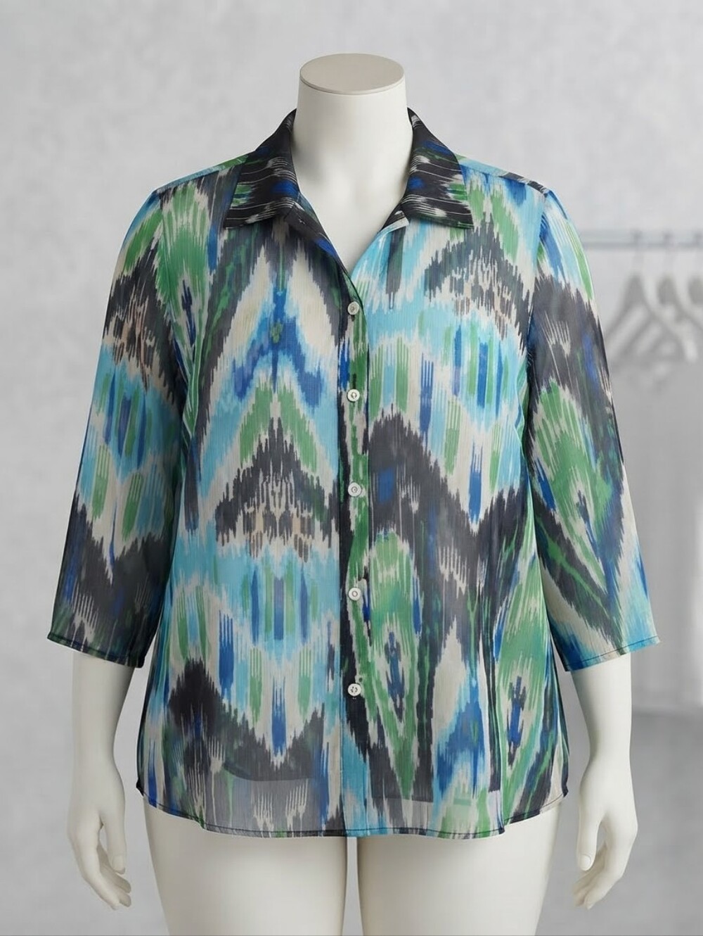 Chico's Sheer 3/4 sleeves blur and green blouse